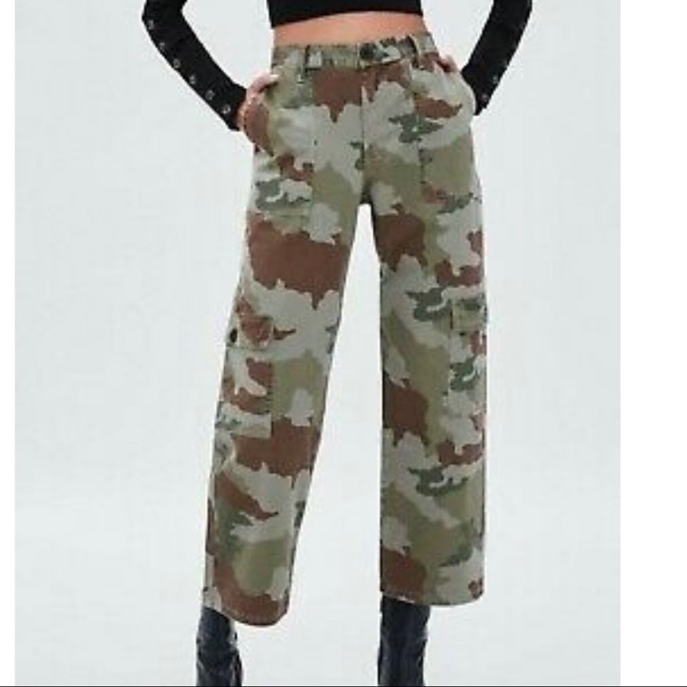 Zara trf collection Camo pants